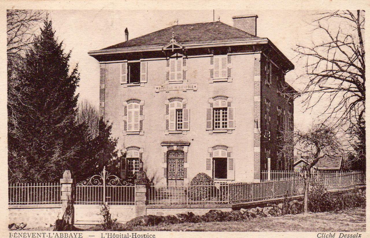 Aux Cieux Apartment Bénévent-lʼAbbaye Екстериор снимка
