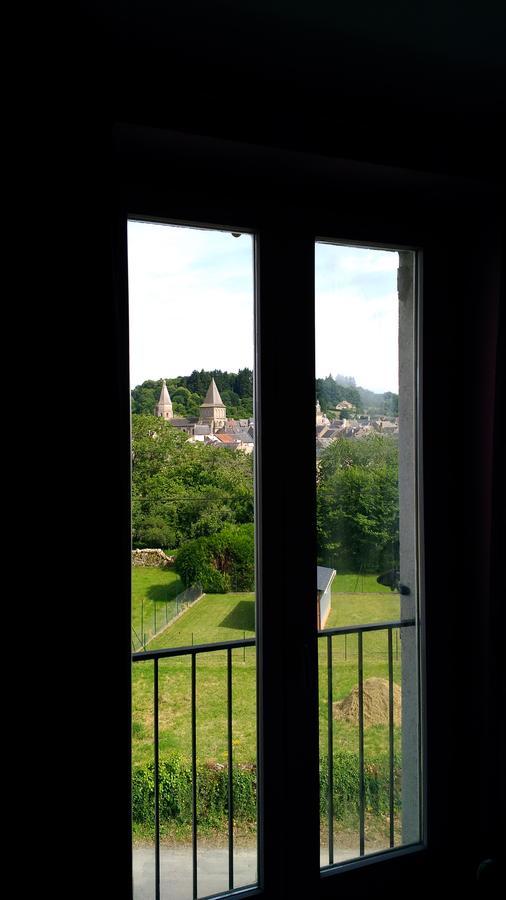 Aux Cieux Apartment Bénévent-lʼAbbaye Екстериор снимка